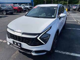 Used 2023 Kia Sportage EX image 1