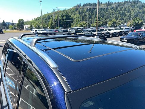 Used 2024 Toyota Grand Highlander AWD image 14