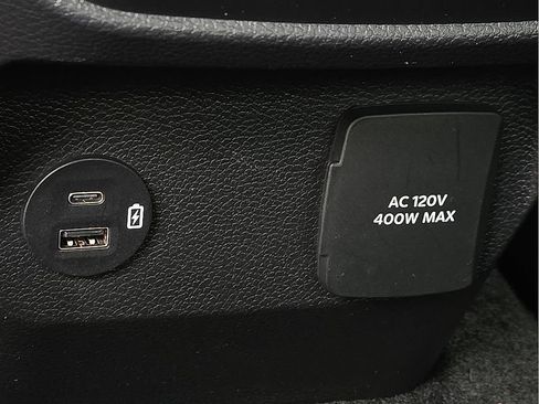 Used 2025 Ford Ranger XLT w/ Advanced Towing Package AWD/4WD image 9