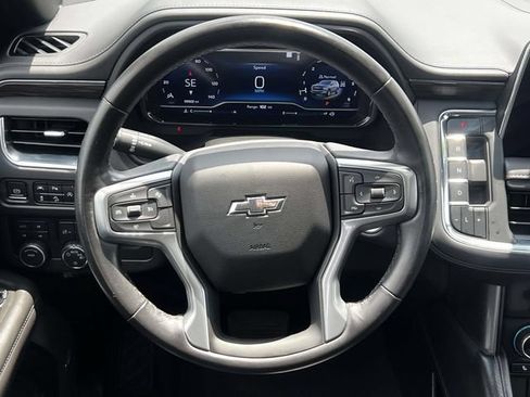 Used 2022 Chevrolet Tahoe Z71 AWD/4WD image 17