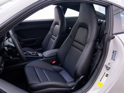 New 2026 Porsche 911 Carrera RWD image 5