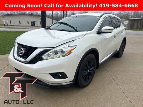 Used 2016 Nissan Murano SV image 2