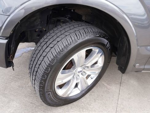 Certified 2020 Ford Edge Titanium FWD image 32