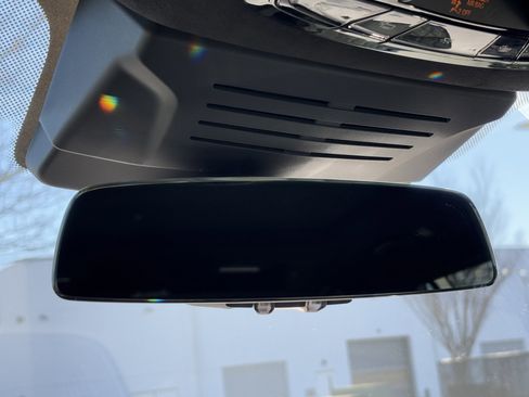 Certified 2025 BMW X7 xDrive40i w/ M Sport Package image 28