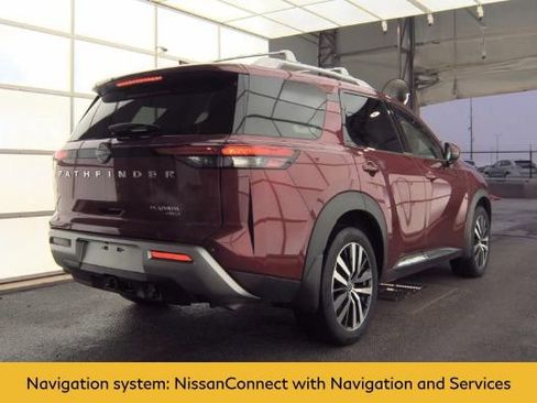 Used 2024 Nissan Pathfinder Platinum w/ Cargo Package image 3