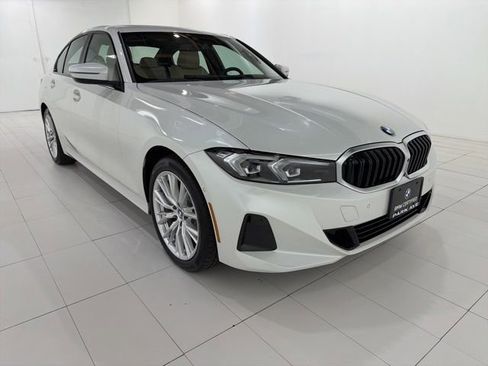 Certified 2023 BMW 330i xDrive Sedan w/ Premium Package AWD/4WD image 7