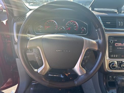 Used 2014 GMC Acadia Denali image 16