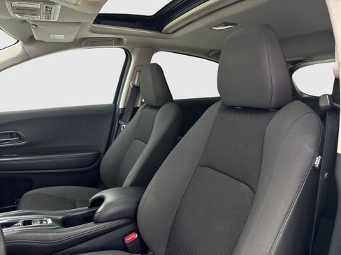 Used 2022 Honda HR-V EX image 15