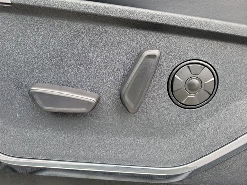 New 2026 Ford F350 Platinum image 23