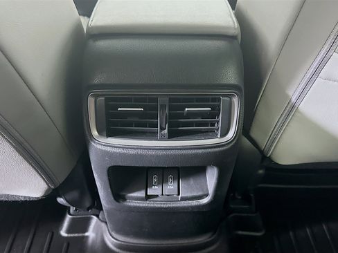 Used 2017 Honda CR-V Touring image 29