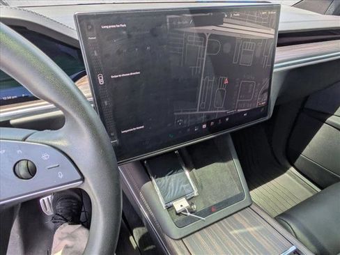 Used 2023 Tesla Model X AWD/4WD image 11