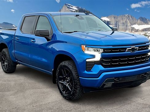 Used 2022 Chevrolet Silverado 1500 RST image 12