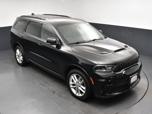 Used 2025 Dodge Durango R/T AWD/4WD image 18