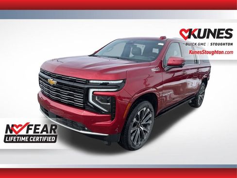 Used 2025 Chevrolet Suburban High Country image 6