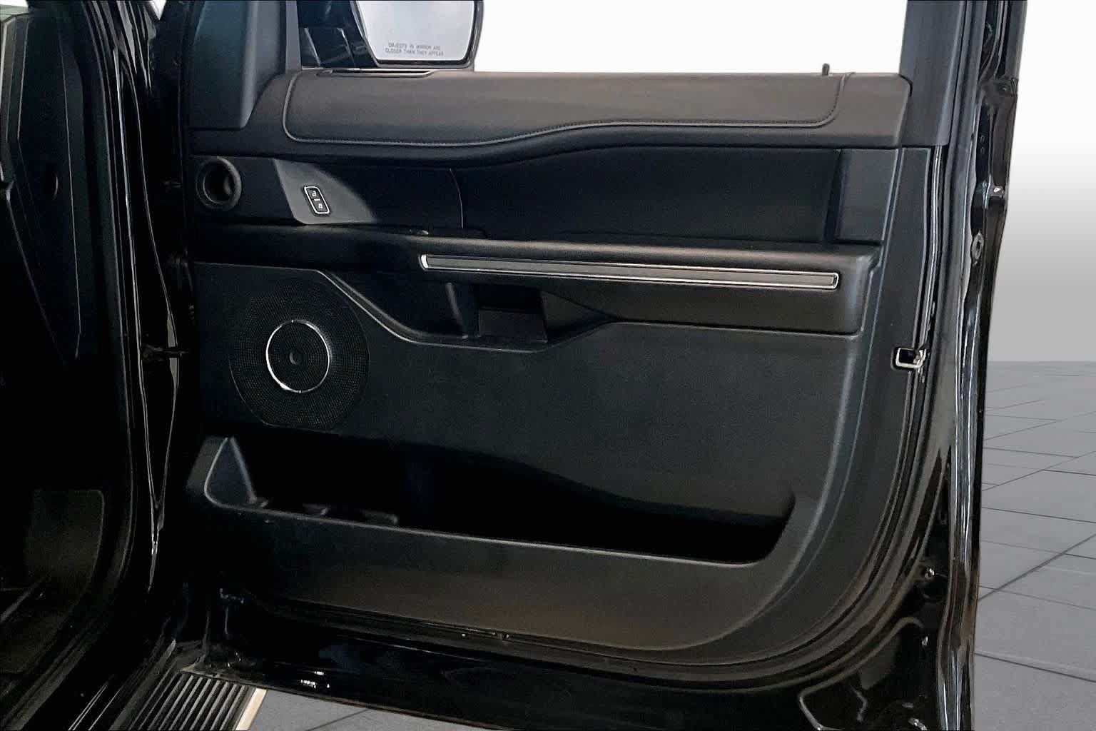 Used 2021 Ford Expedition Max XLT RWD image 21