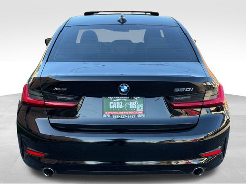 Used 2019 BMW 330i xDrive Sedan w/ Driving Assistance Package AWD/4WD image 8