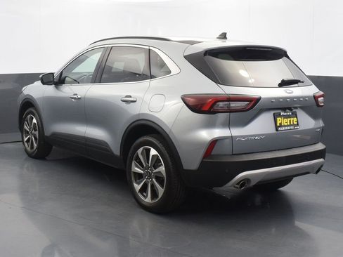 Used 2024 Ford Escape Platinum image 2