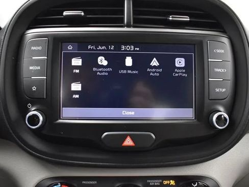 Used 2023 Kia Soul LX w/ LX Technology Package FWD image 31