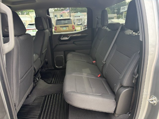 Used 2024 Chevrolet Silverado 1500 LT AWD/4WD image 31