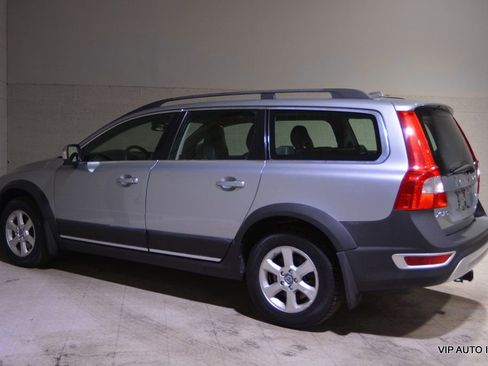Used 2010 Volvo XC70 3.2 image 29