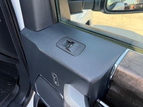 Used 2022 Ford F250 Lariat AWD/4WD image 25