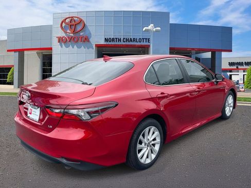 Used 2023 Toyota Camry LE FWD image 7
