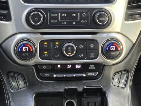 Used 2019 GMC Yukon XL SLT image 21