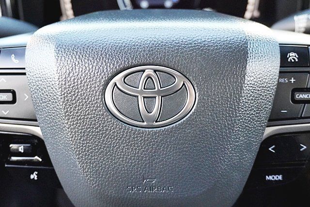 Used 2026 Toyota Camry LE FWD image 46