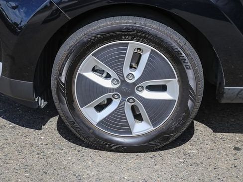 Used 2019 Kia Soul EV FWD image 10