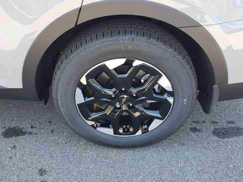 New 2026 Kia Sorento S w/ S Panoramic Sunroof Package FWD image 39