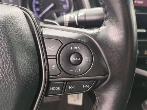 Used 2021 Toyota Camry SE image 13