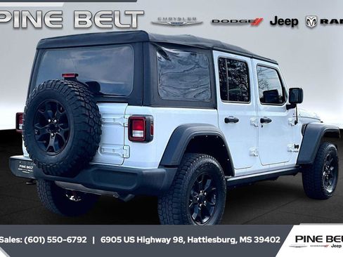 Used 2022 Jeep Wrangler Unlimited Sport image 11