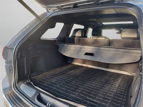 Certified 2017 Jeep Grand Cherokee Overland image 35