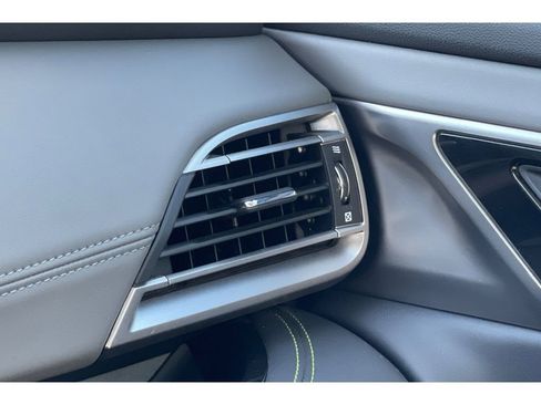 Used 2020 Subaru Outback Onyx Edition XT image 29