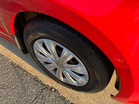 Used 2014 Volkswagen Jetta S FWD image 9