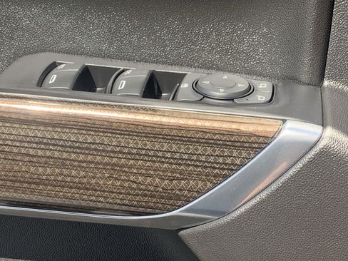 Used 2020 Chevrolet Silverado 1500 LT Trail Boss image 25