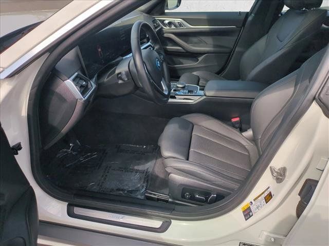 Used 2024 BMW i4 eDrive40 w/ Convenience Package RWD image 17