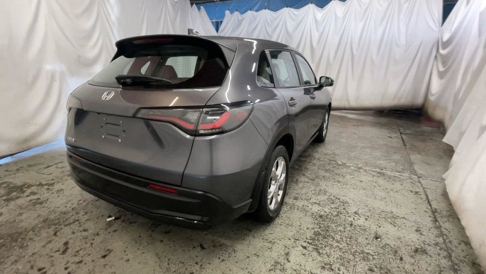 Certified 2024 Honda HR-V LX image 7