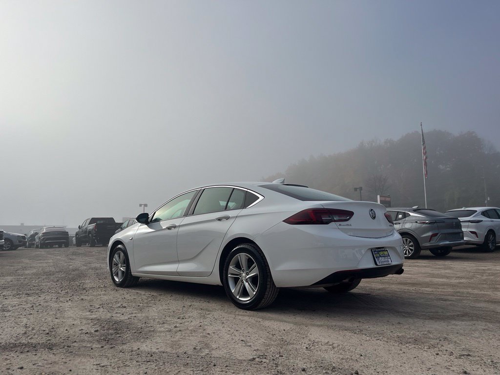 Used 2018 Buick Regal Preferred FWD image 10