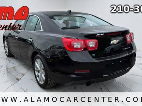 Used 2016 Chevrolet Malibu LTZ FWD image 3