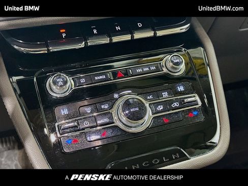 Used 2020 Lincoln Corsair FWD w/ Equipment Group 101A image 11