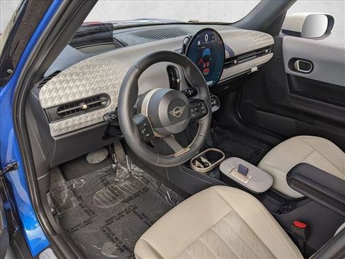 Certified 2025 MINI Cooper S FWD image 10