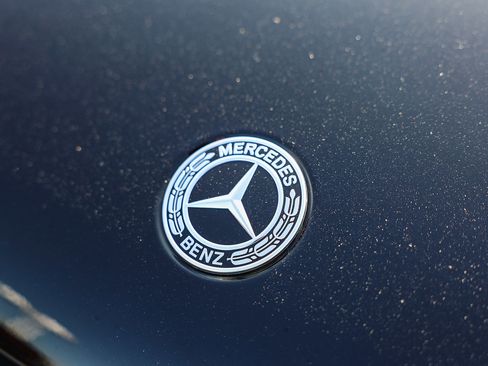 Used 2024 Mercedes-Benz GLC 300 4MATIC image 15