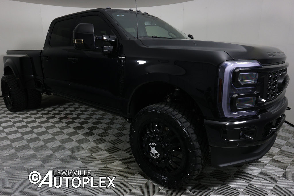 Used 2026 Ford F350 Platinum AWD/4WD image 3