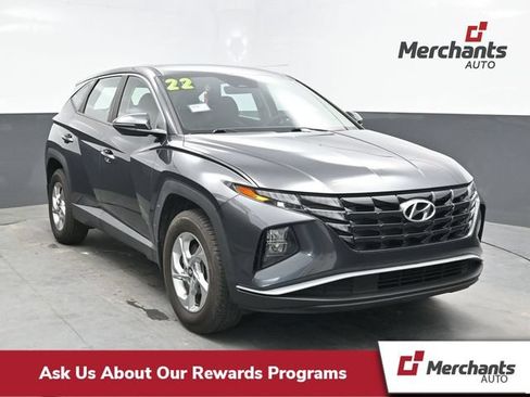 Used 2022 Hyundai Tucson SE AWD/4WD image 1