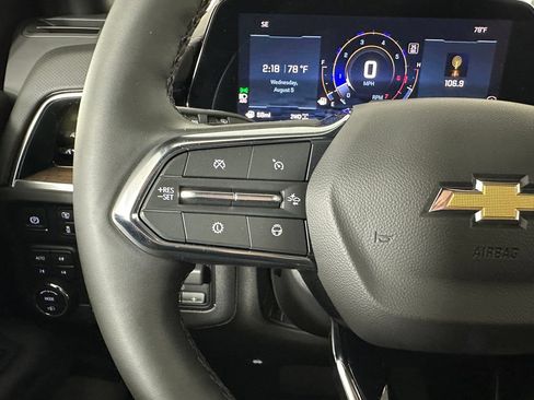 Used 2026 Chevrolet Tahoe High Country AWD/4WD image 13
