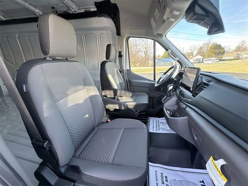 New 2026 Ford Transit 250 Base image 24