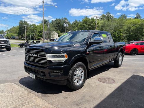 Used 2019 RAM 2500 Laramie AWD/4WD image 4