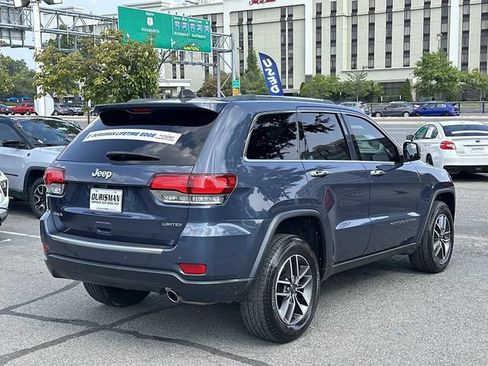 Used 2021 Jeep Grand Cherokee Limited AWD/4WD image 3