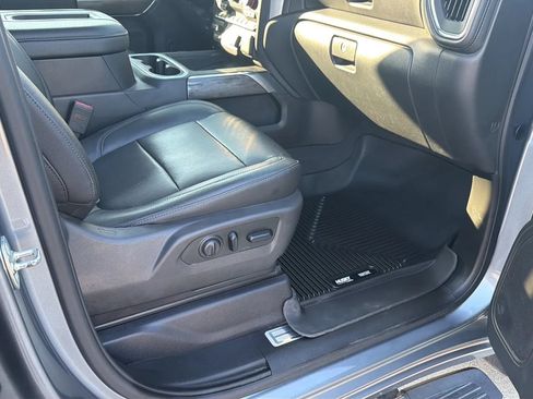 Used 2019 Chevrolet Silverado 1500 LTZ w/ LTZ Premium Package AWD/4WD image 81